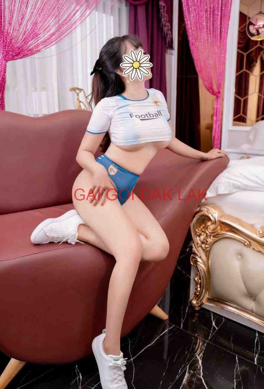 Phương Nhi-em gái Đắk Lắk dâm xinh ngoan tình